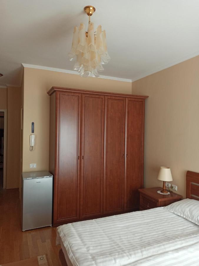 Home Sweet Rental Tirana Eksteriør billede