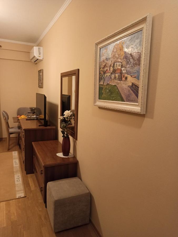 Home Sweet Rental Tirana Eksteriør billede